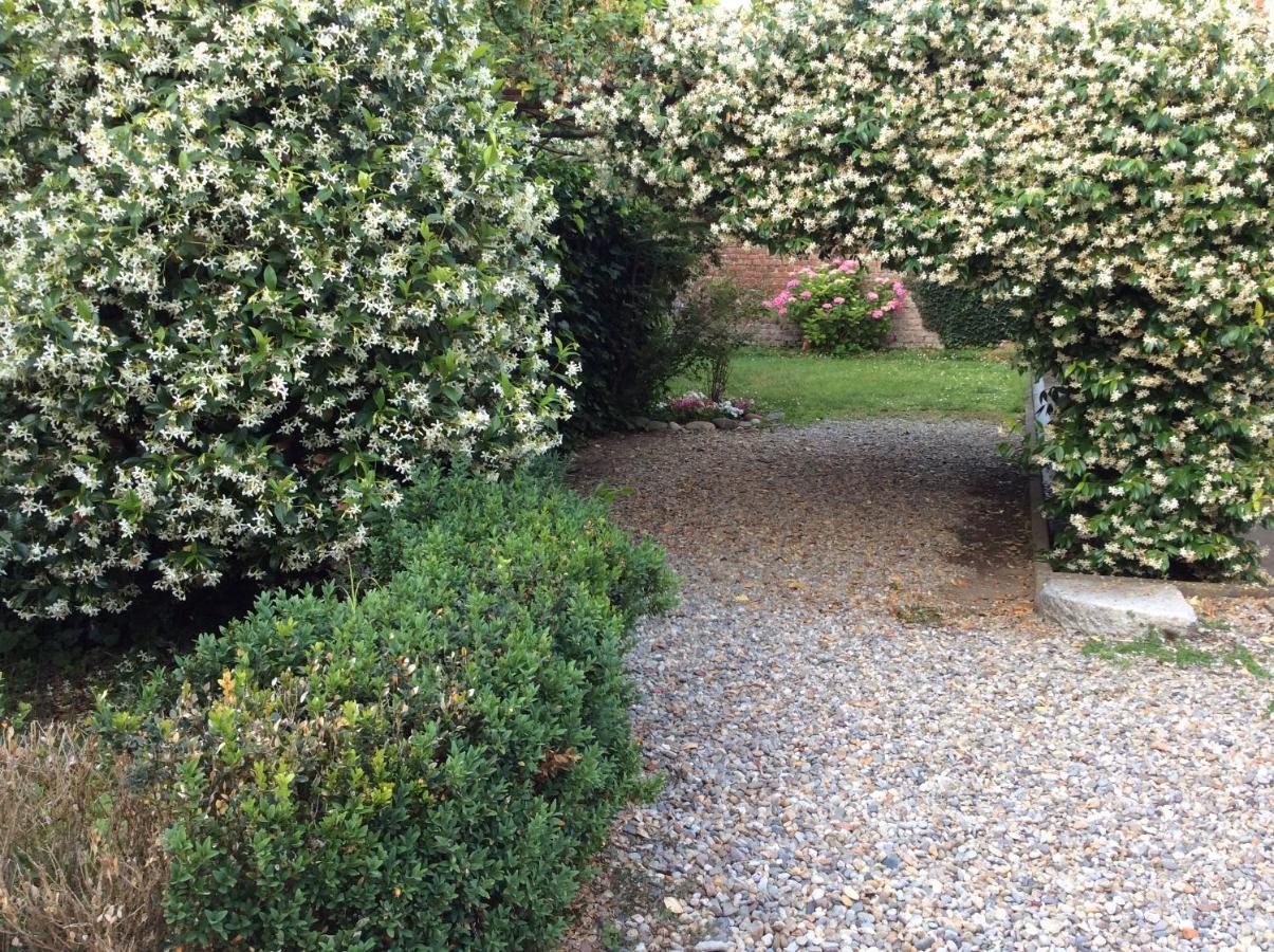 Aria Di Campagna Bed & Breakfast Lodi Exterior foto